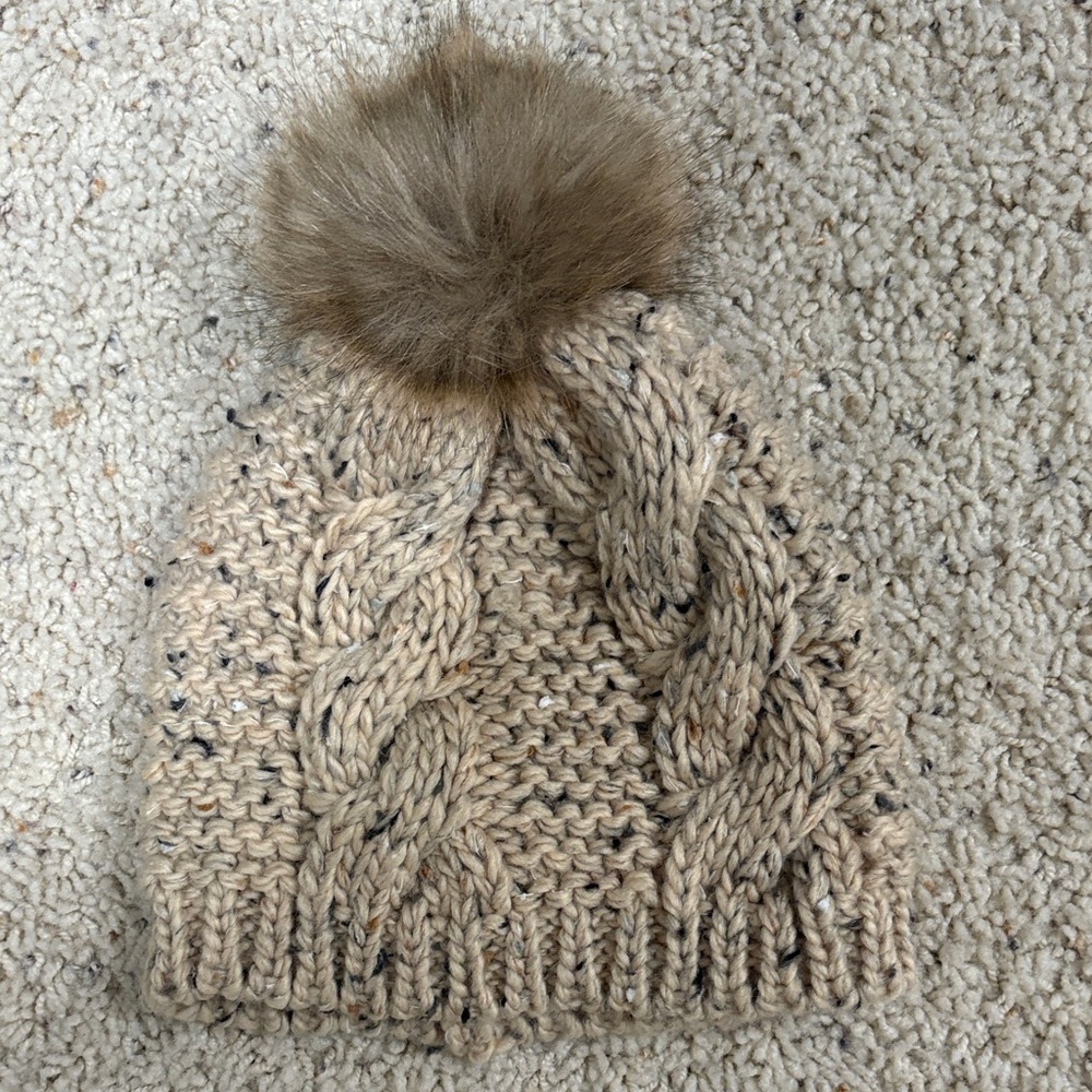 Chunky Knit Beanie with Faux Fur Pom
